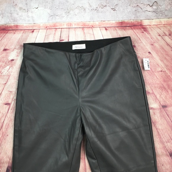 ➡️NWT Reitman’s  Canada Polyurethane Pant Size 11 - Picture 12 of 13
